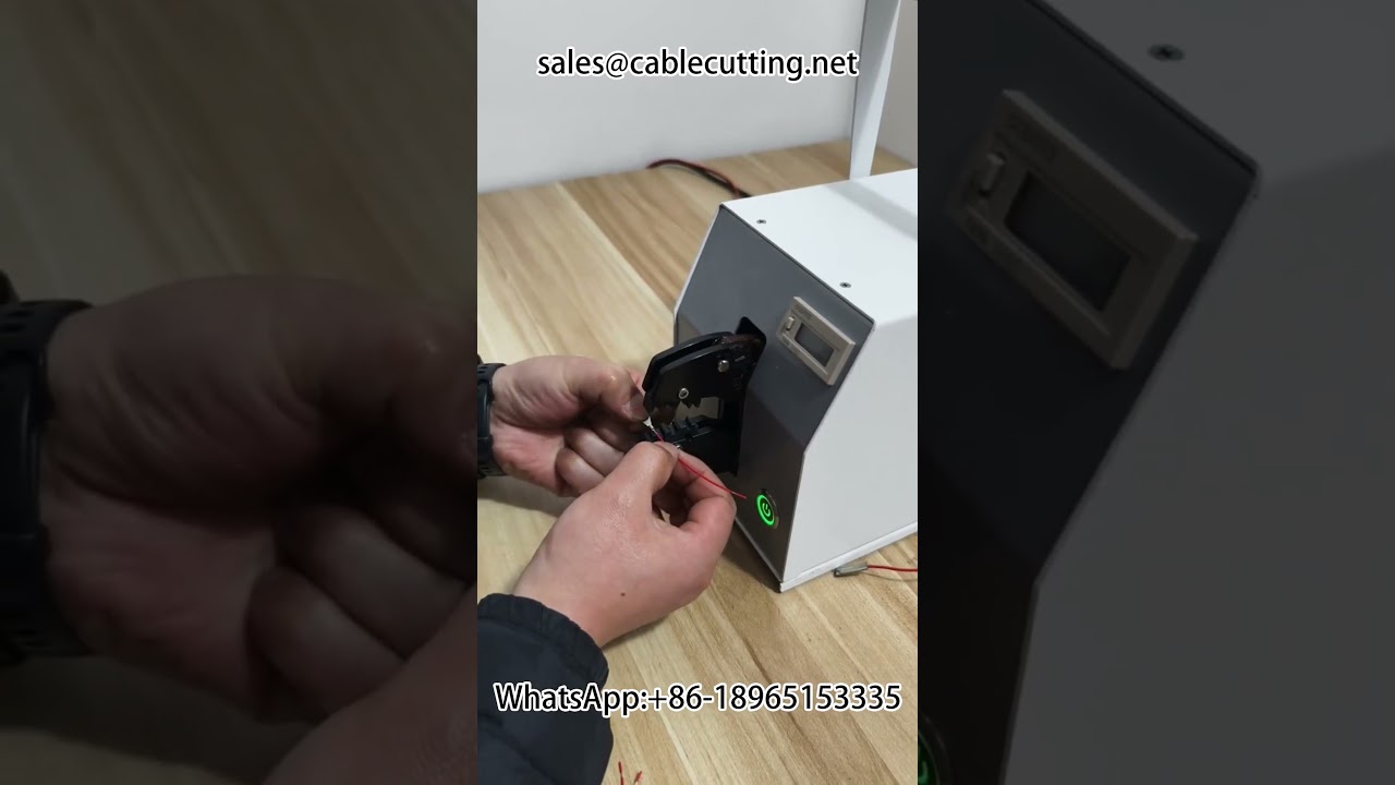 Электрическая клеммообжимная машина для малых клемм проводов 0–14 AWG