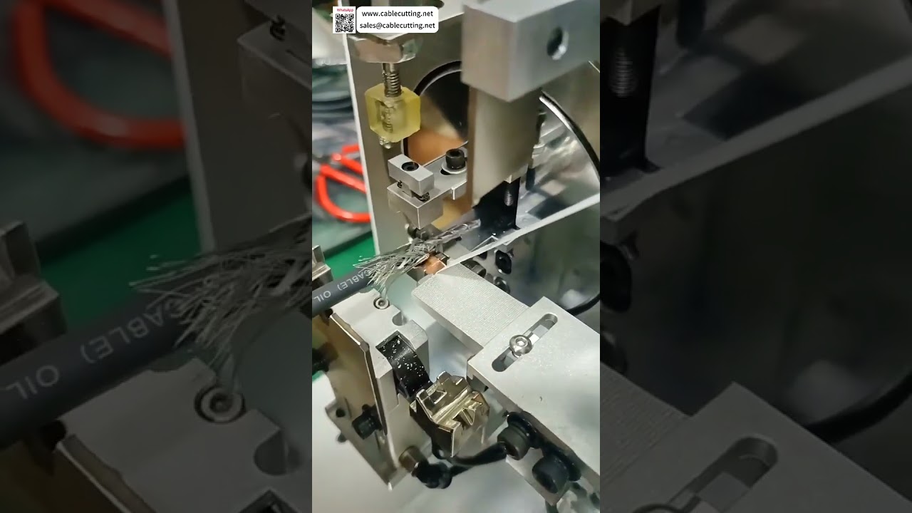 Полуавтоматическая машина для обмотки медной фольгой — высокоскоростное оборудование для обработки экранирующей пленки и ленты